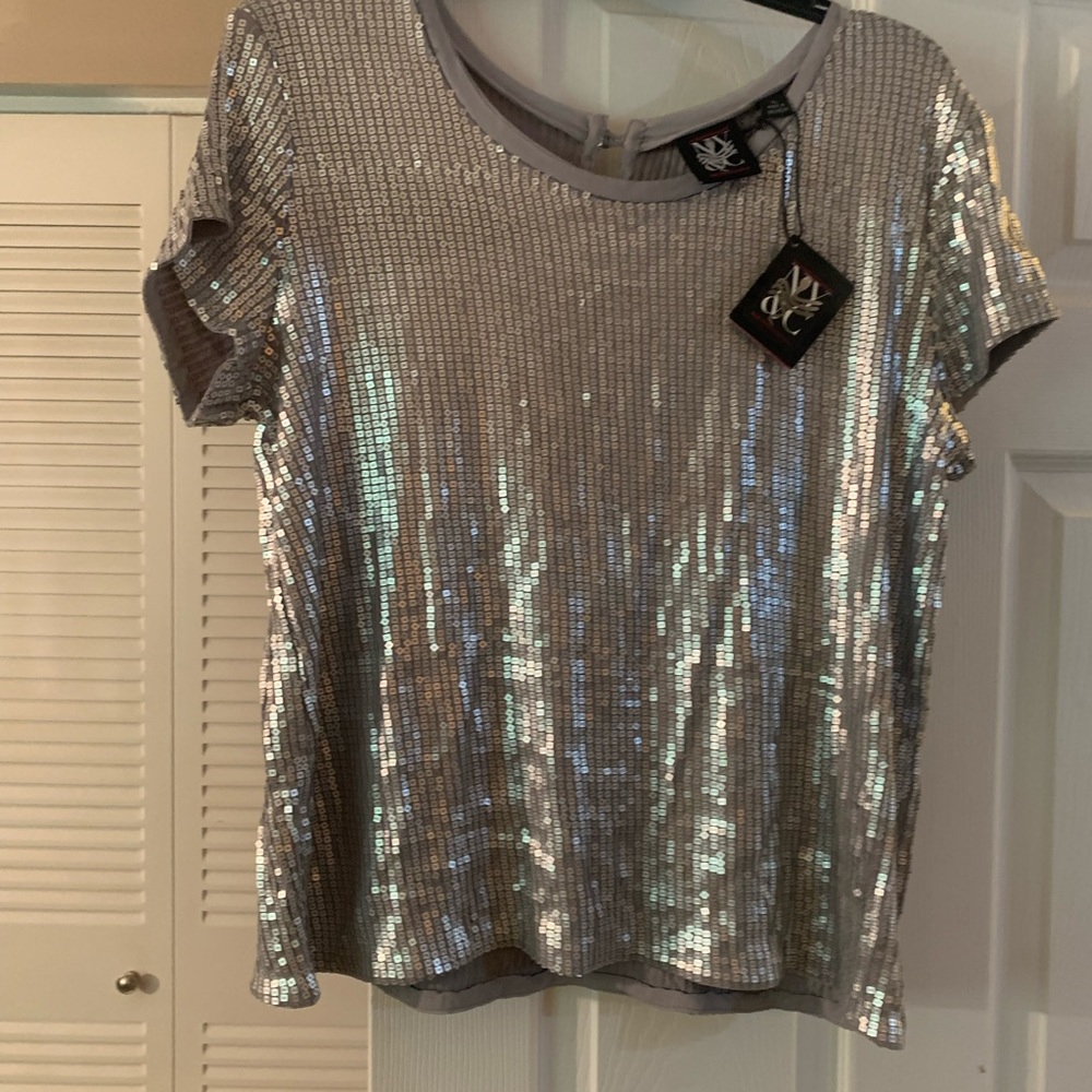 NY & CO METALLIC SEQUIN BLOUSE, Size XL NWT NEVER WORN.